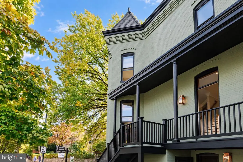 521 E St Ne, WASHINGTON