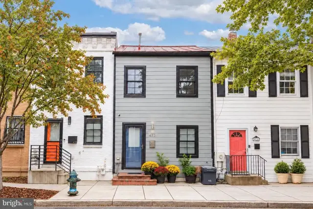 435 Ridge St Nw, Washington