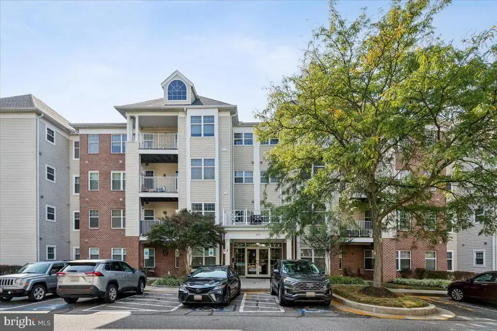 4550 Chaucer Way #104, OWINGS MILLS