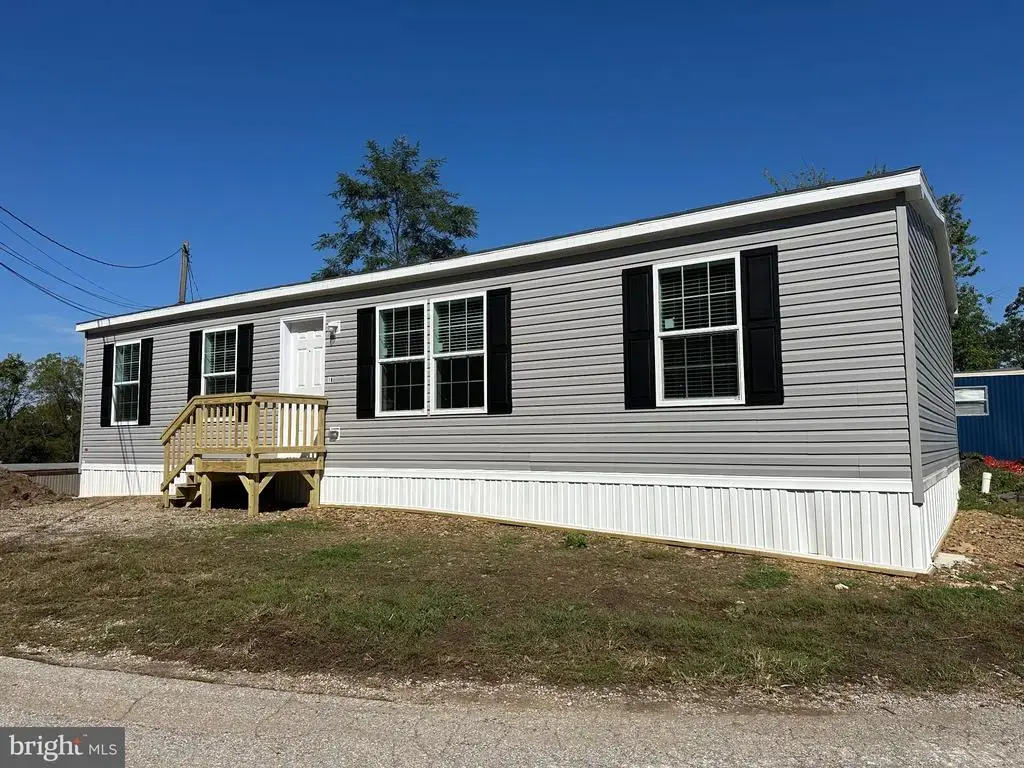 1365 Red Hill Rd #18, NEW OXFORD