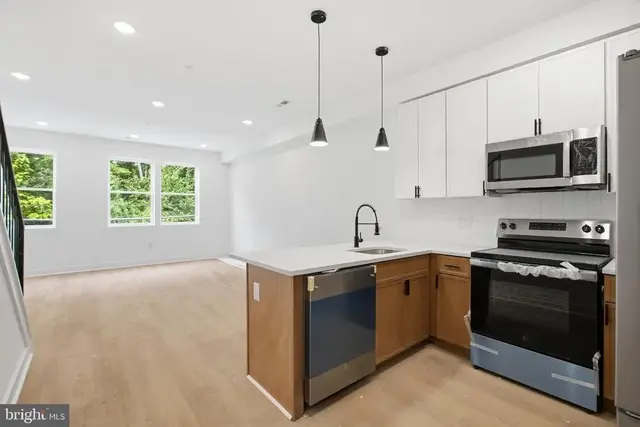 1230 W York St #2, Philadelphia