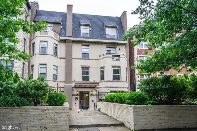 1333 Euclid St Nw #202, Washington