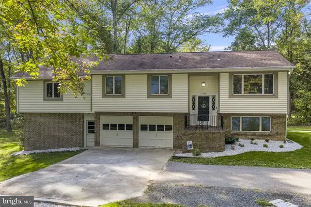 17408 Doctor Bird Rd, Sandy Spring