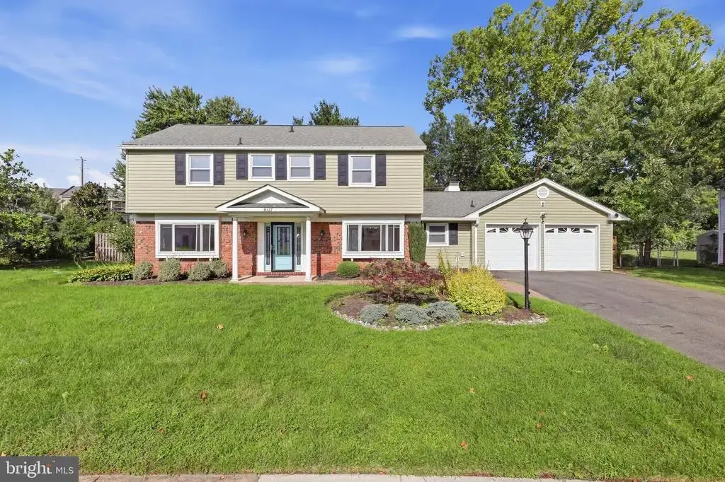 4111 Meadow Hill Ln, FAIRFAX