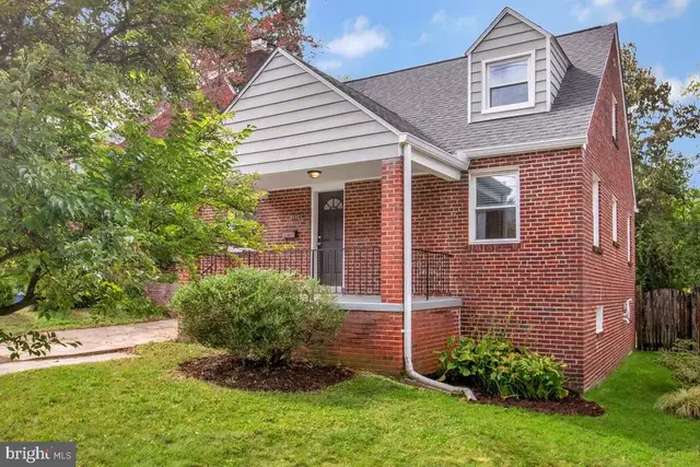 6112 43rd St, Hyattsville