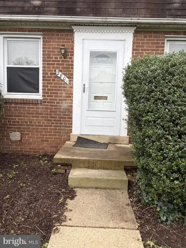 2801 Iverson St #123, Temple Hills