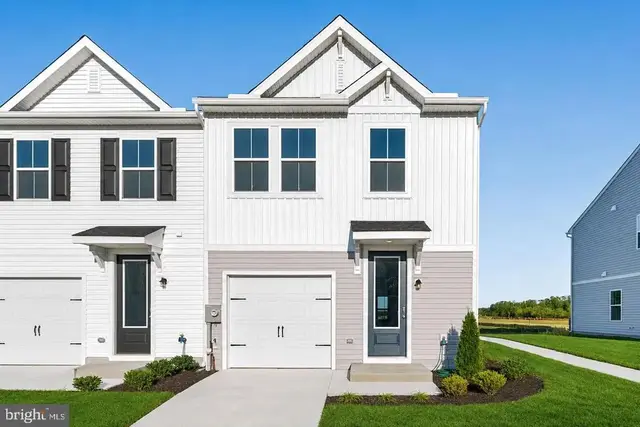 321 Clement Loop, Salisbury
