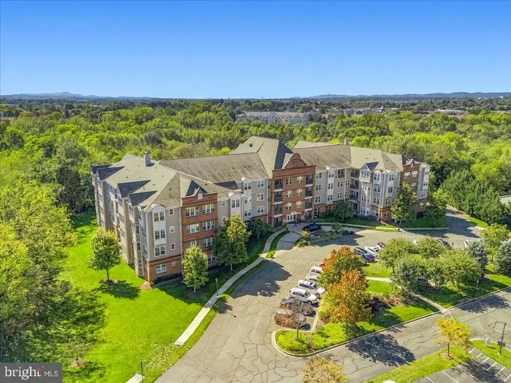 3030 Mill Island Pkwy #405, FREDERICK