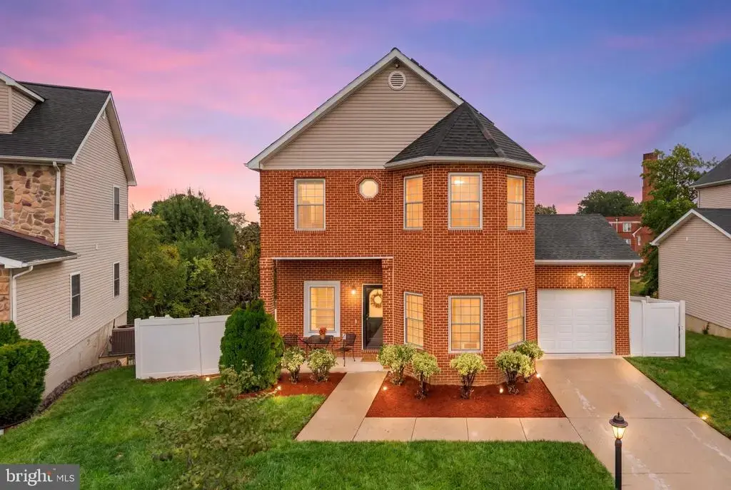 1990 Retta Gilliam Ct Se, WASHINGTON