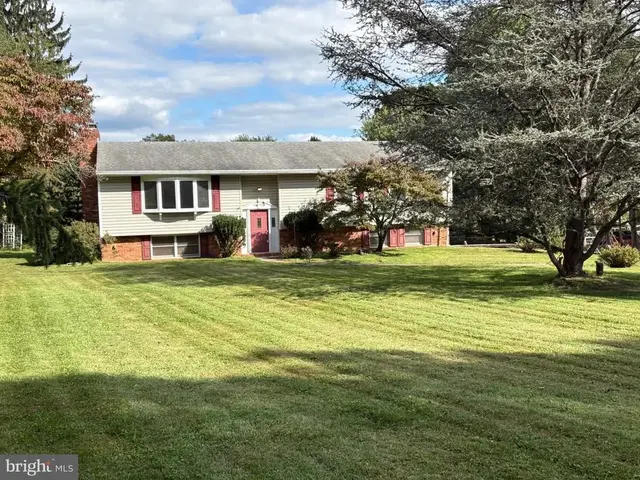 3281 Sharp Rd, Glenwood