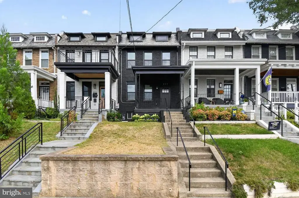 829 Longfellow St Nw, WASHINGTON