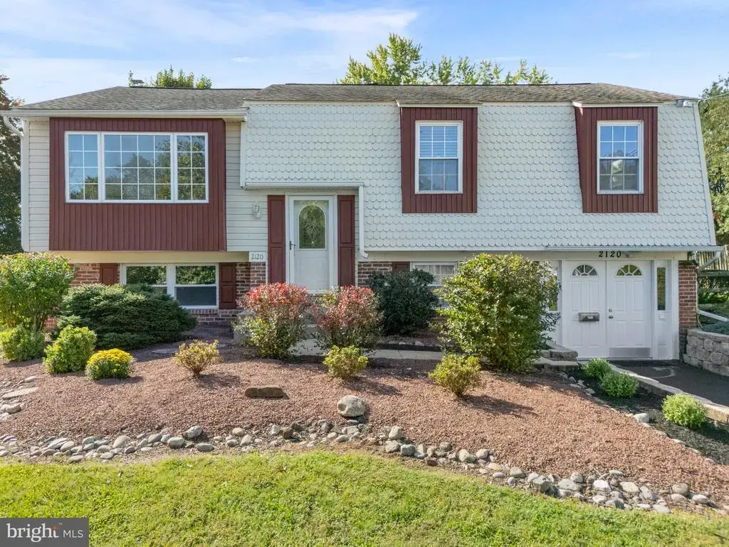 2120 Greyhorse Dr, WARRINGTON