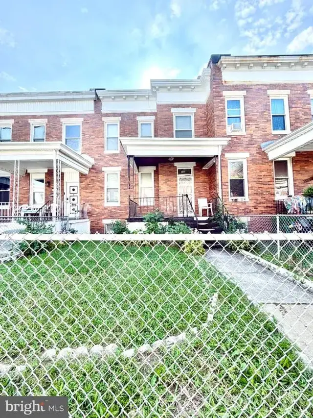 703 N Edgewood St, Baltimore