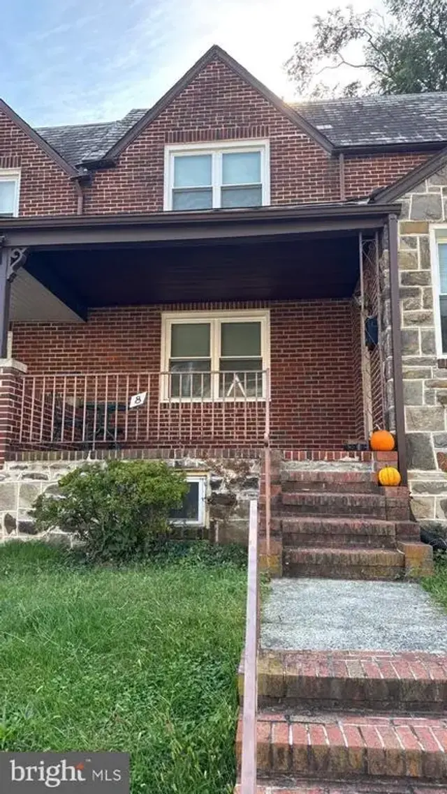 8 Nunnery Ln #1, Catonsville