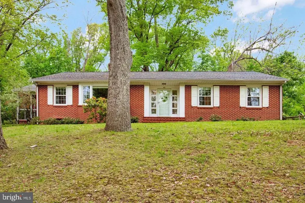 42 Sherwood Rd, COCKEYSVILLE