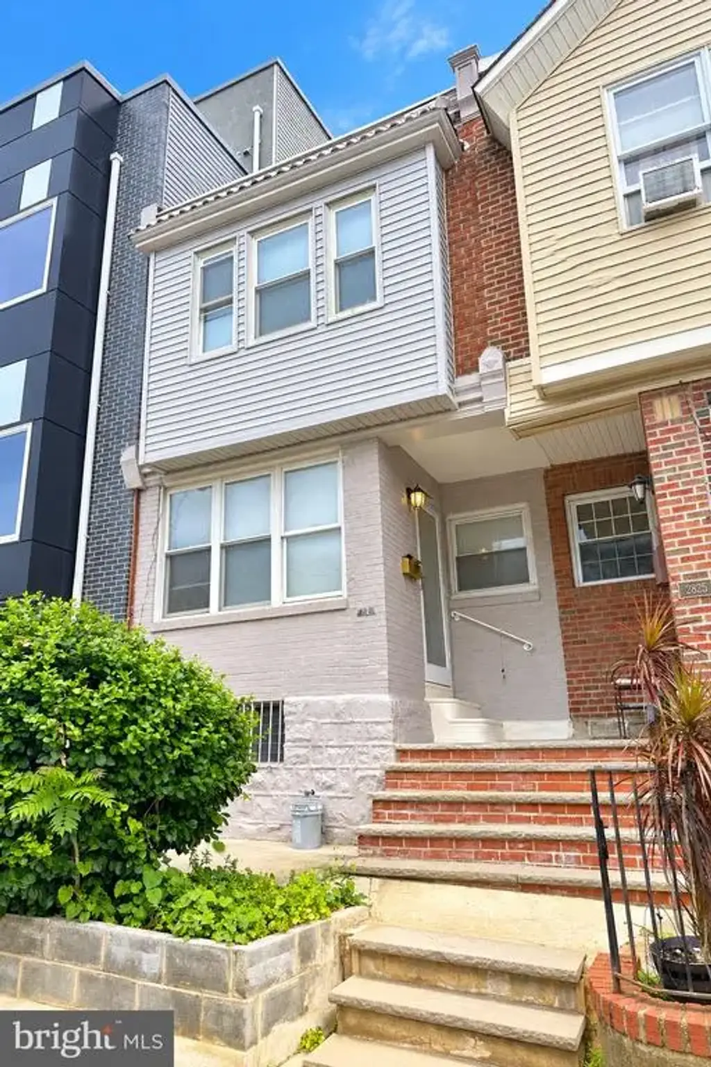 2823 S Marshall St, PHILADELPHIA