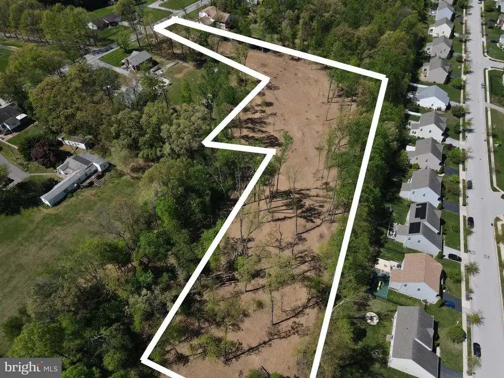 9063 Reynolds Mill Rd, SEVEN VALLEYS