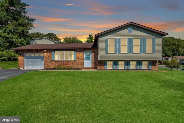 6153 Forest Ln, Eldersburg