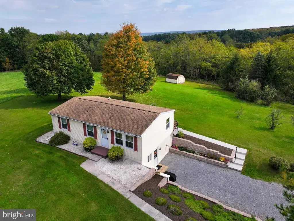 2061 Menchtown Rd, EVERETT