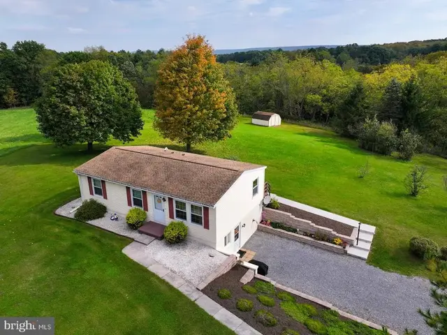2061 Menchtown Rd, Everett