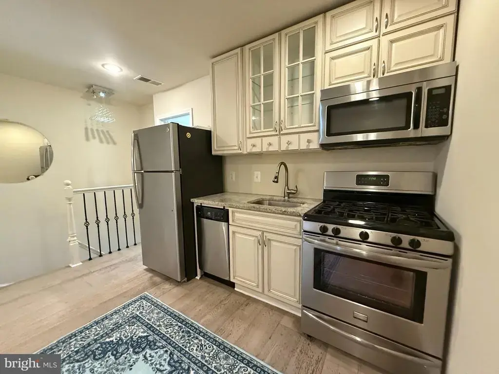 1720 H St Ne, WASHINGTON
