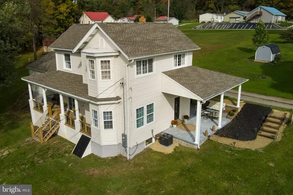 35 Braddock St, HOUTZDALE
