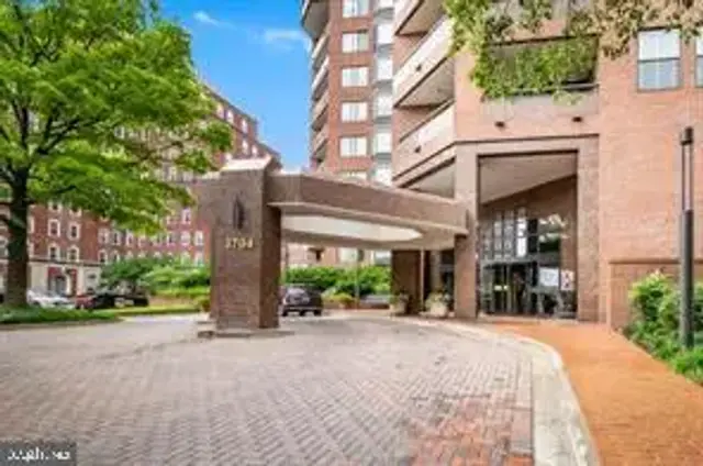 3704 Charles St N #805, Baltimore