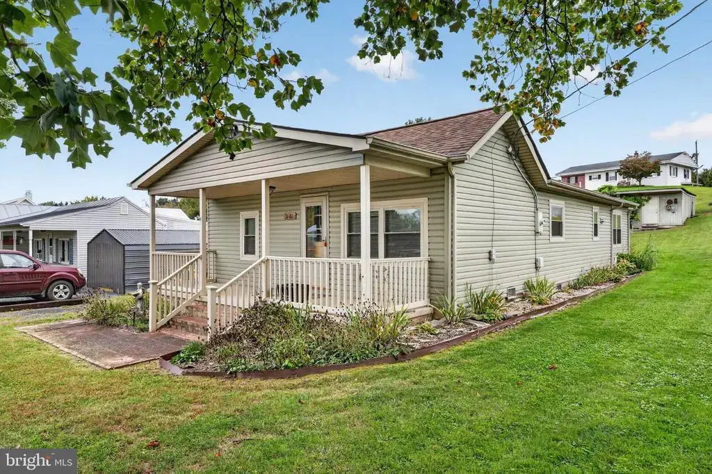 6161 Randall St, MOUNT JACKSON