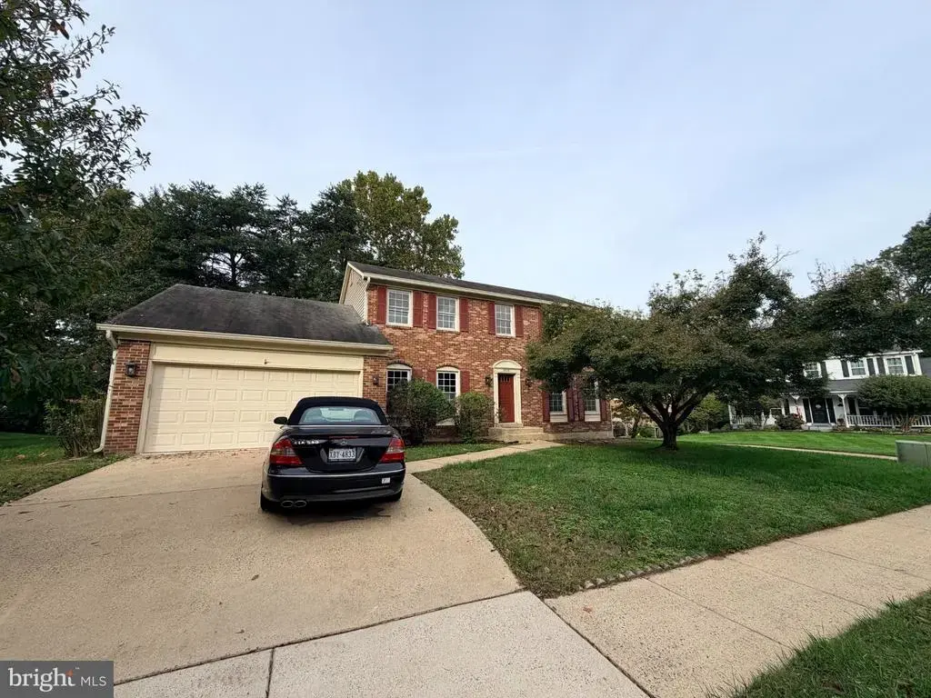2606 Thomas Young Ln, HERNDON