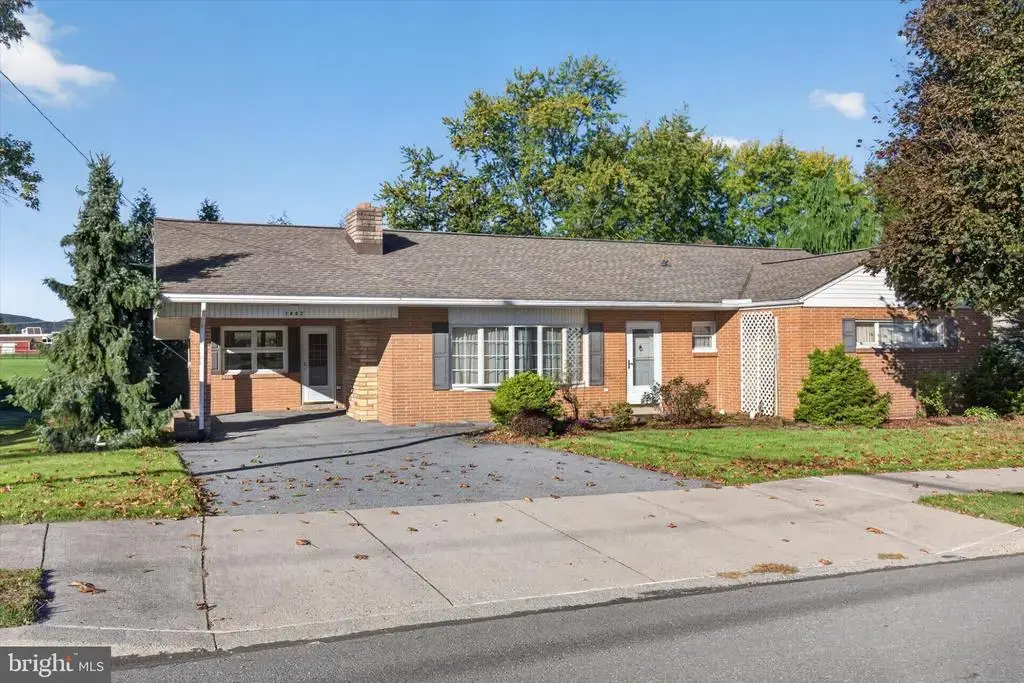 3882 N Market St, ELIZABETHVILLE