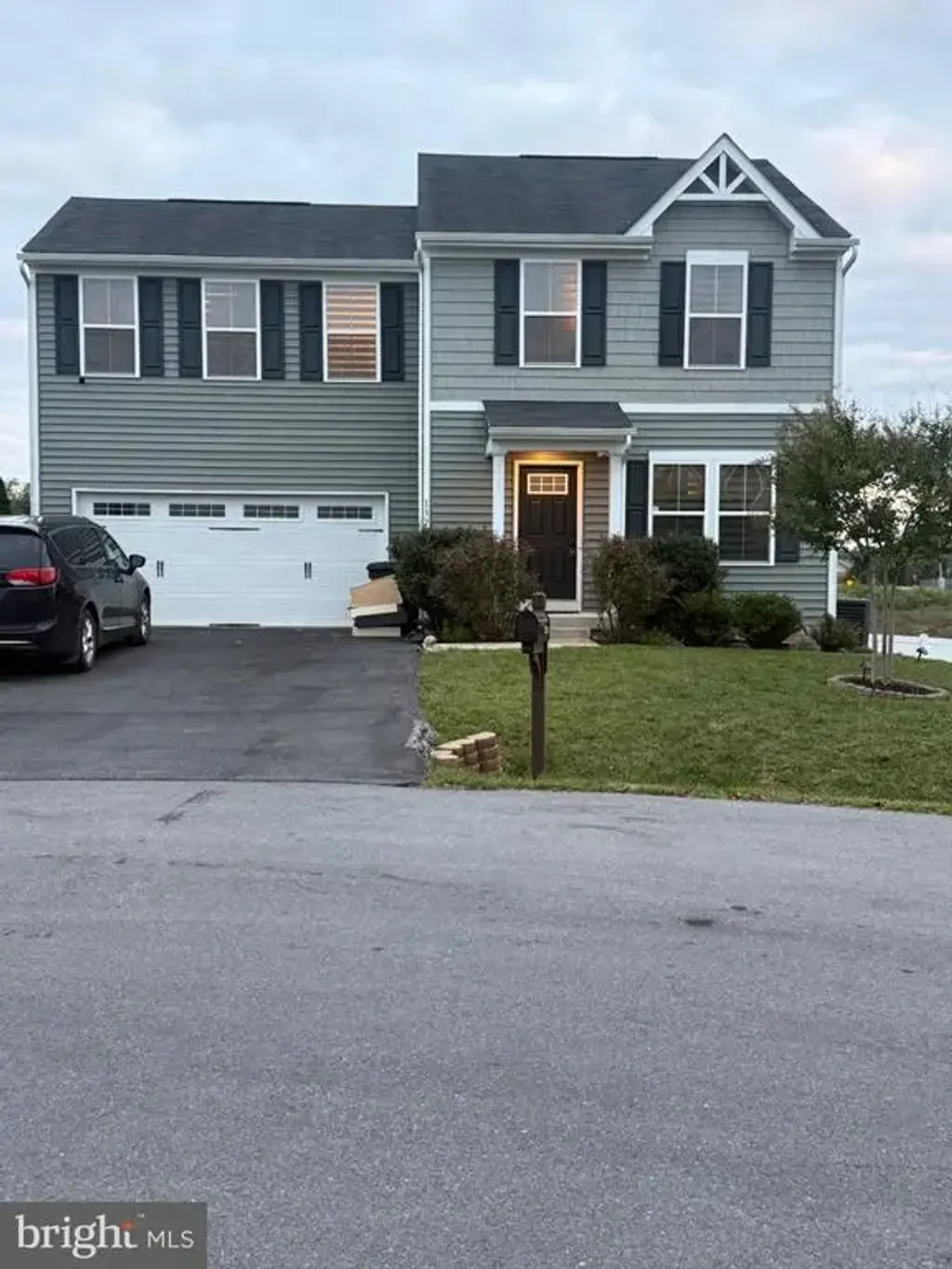 132 Milkweed Ln, BUNKER HILL