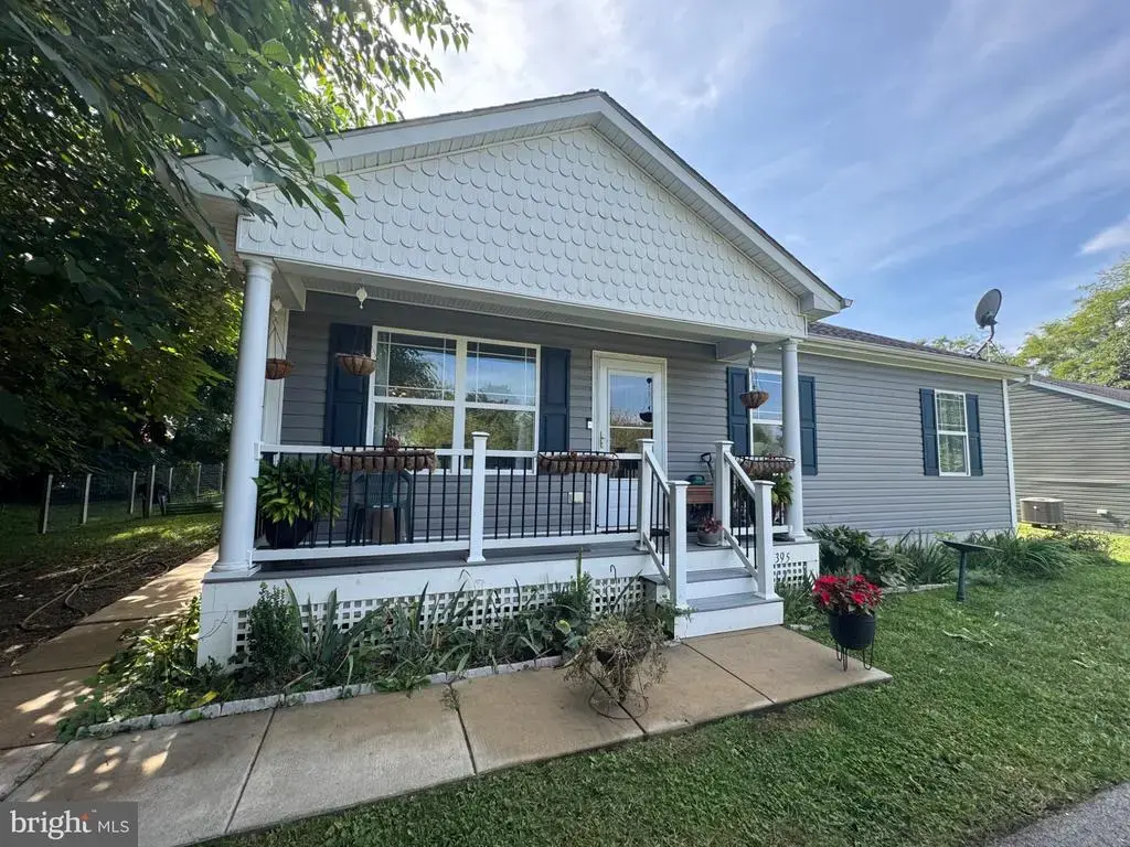 395 S Commerce St, CENTREVILLE