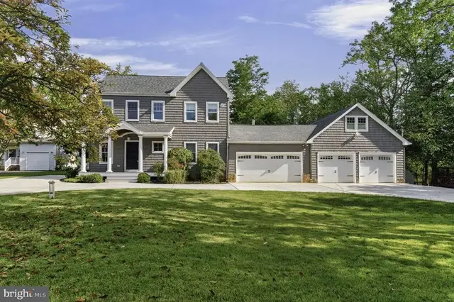 3586 Loch Haven Dr, Edgewater
