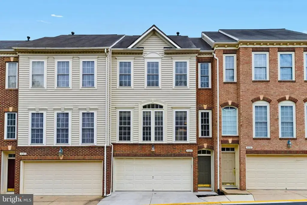 9089 Acheson Ct, LORTON