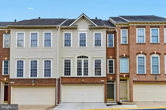 9089 Acheson Ct, Lorton