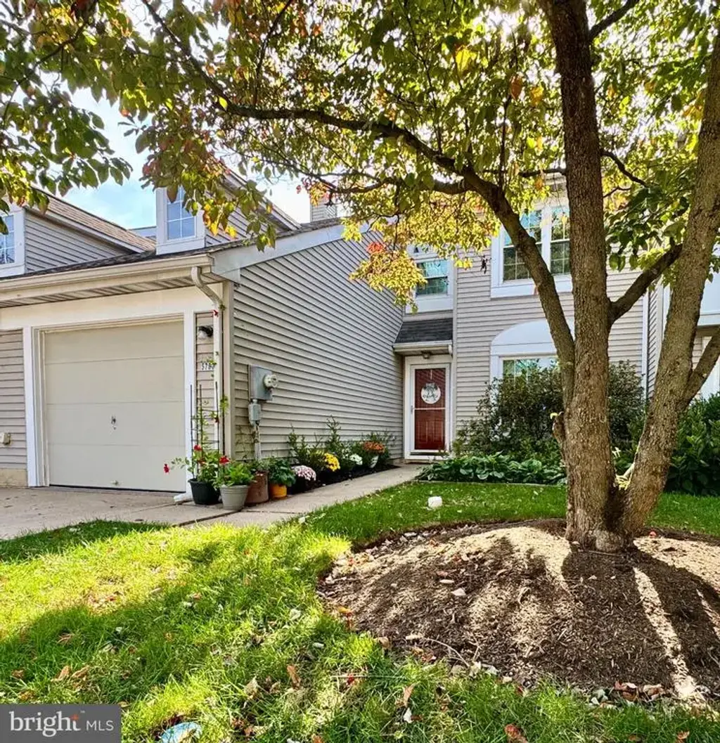 5703 Constitution Ct #, NORTH WALES