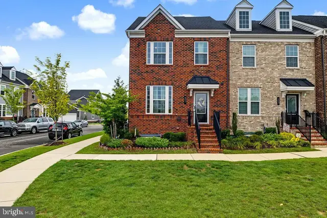 401 Holloway St, Baltimore