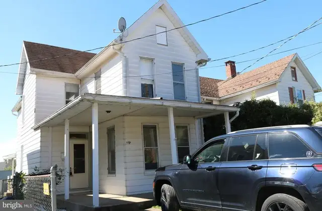 442 Summit Ave, Hanover