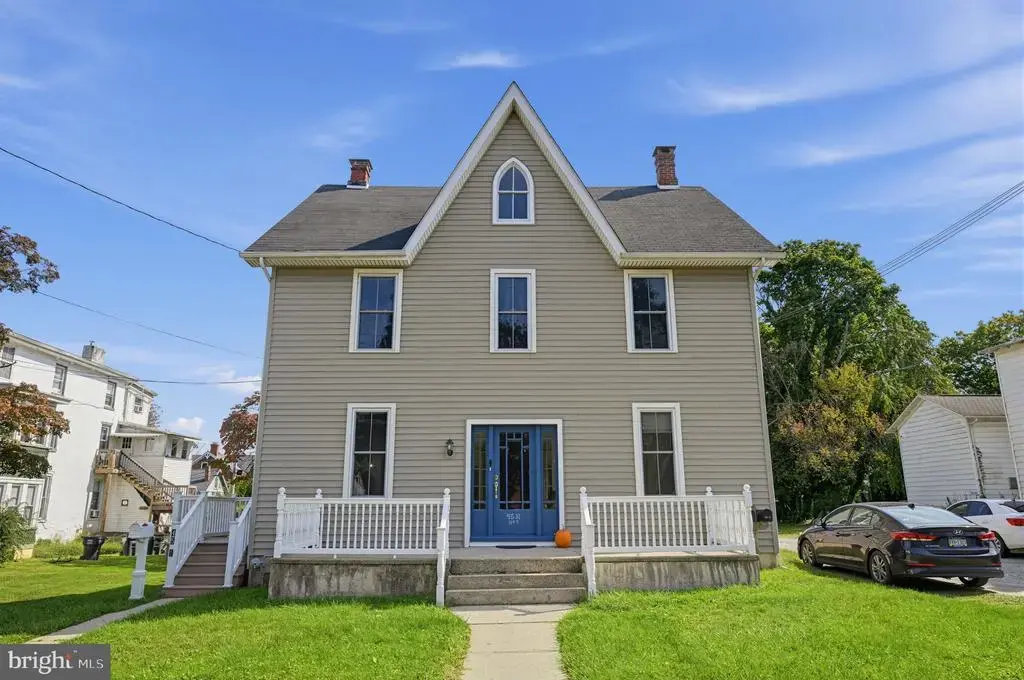 45 N 3rd St #1, OXFORD