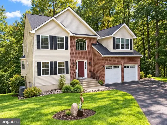 2725 Loving Way, Huntingtown