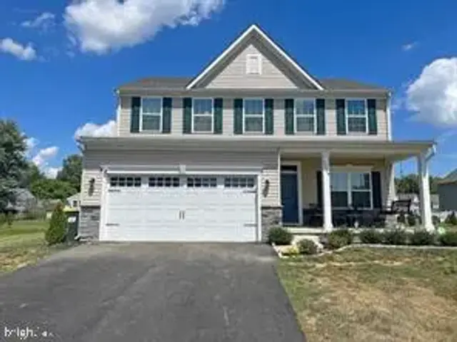 1739 Mel Ln, Newark