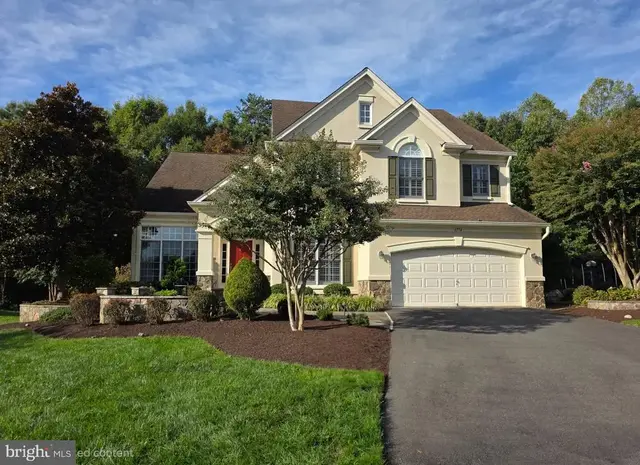 4774 Sun Orchard Dr, Chantilly