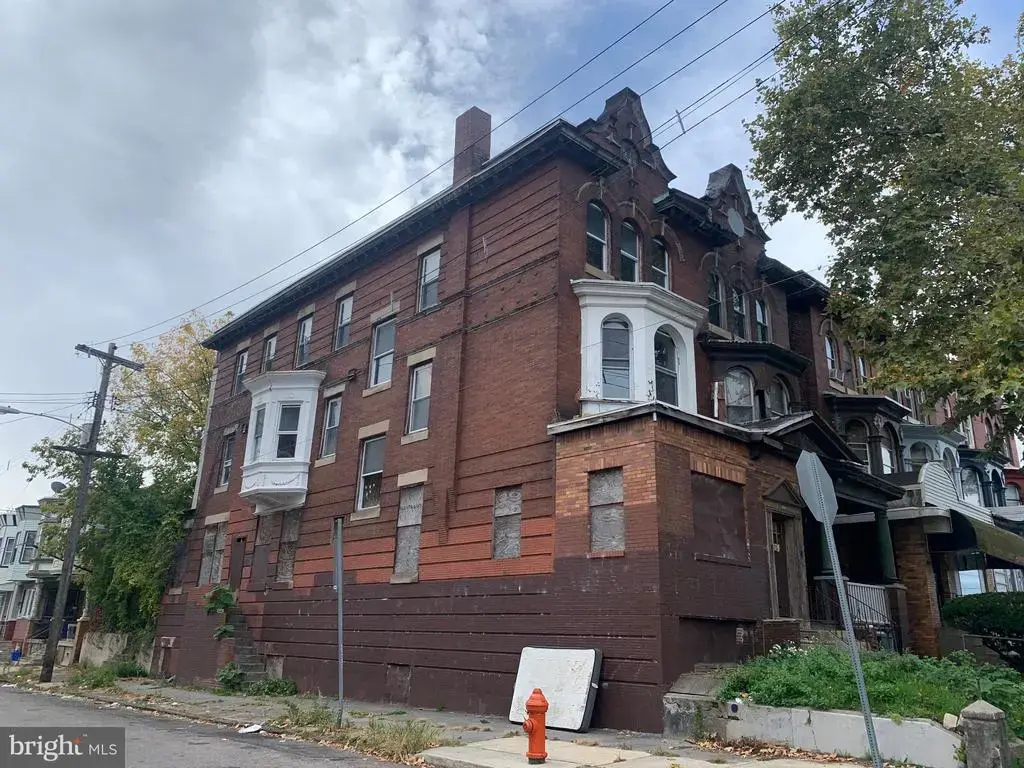 1522 Erie W, PHILADELPHIA