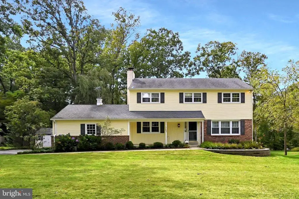 802 Irene Dr, WEST CHESTER