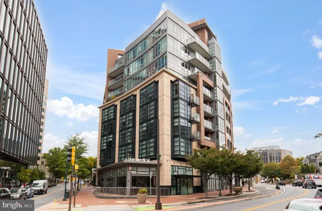 7171 Woodmont Ave #807, BETHESDA