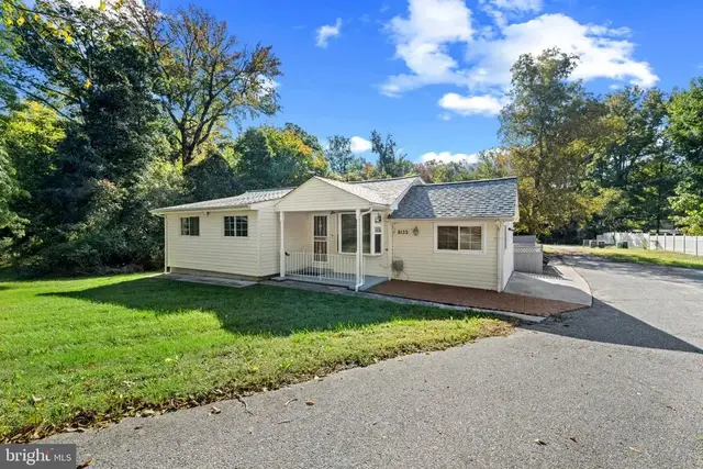 8132 Woodyard Rd, Clinton