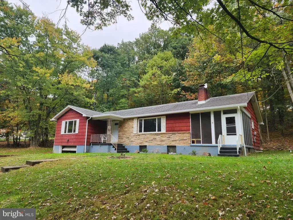 48 Johns Ln, LAVALE