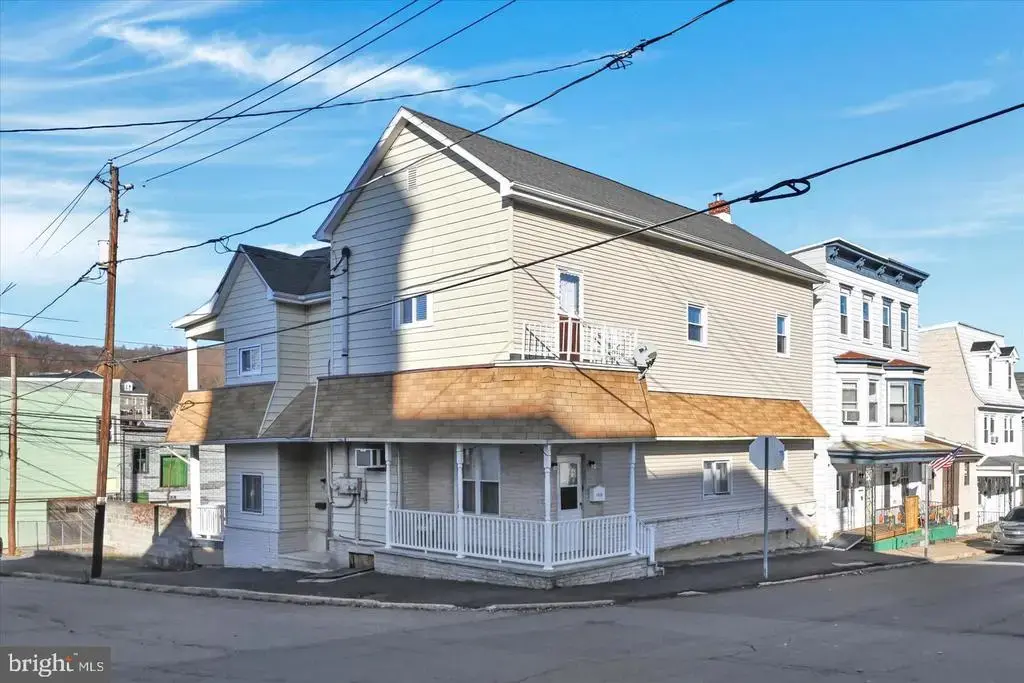 1035-1039 Walnut St, ASHLAND