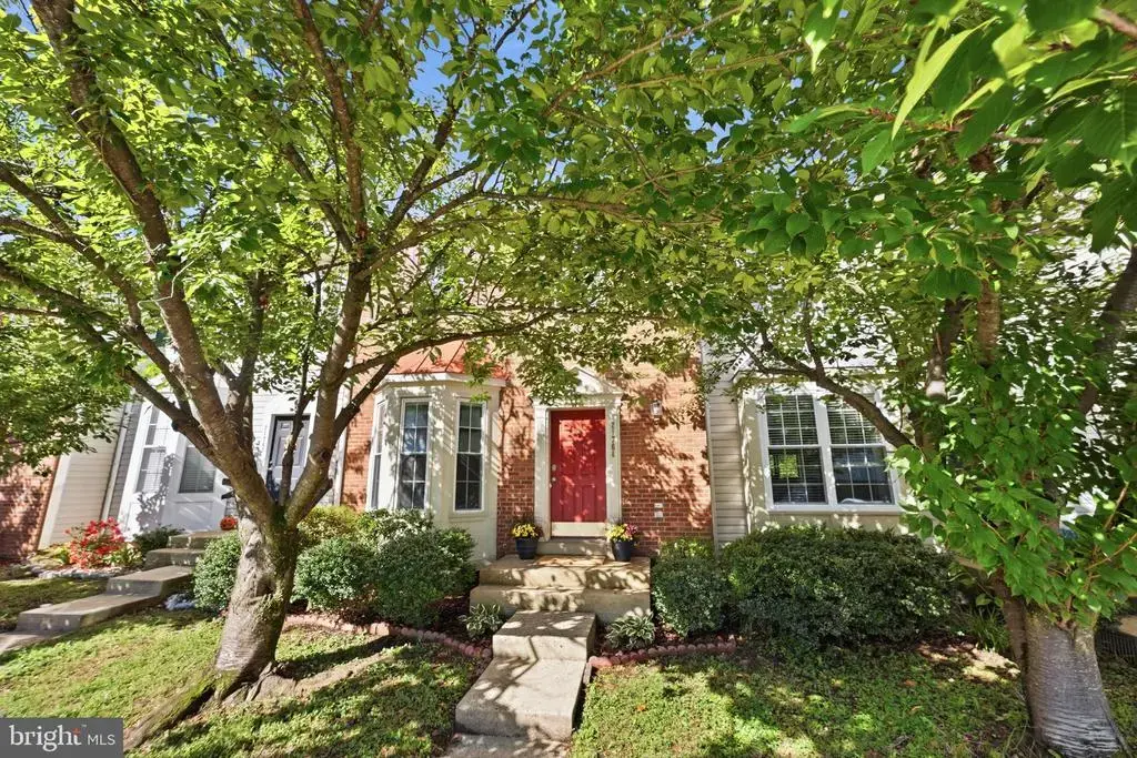 21764 Kings Crossing Ter, ASHBURN