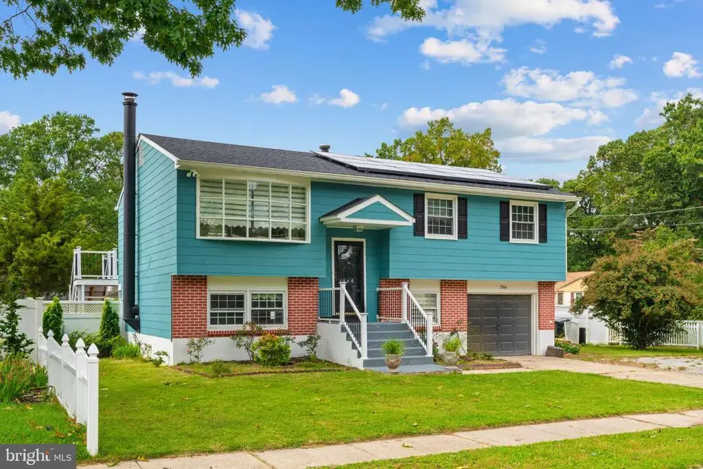 1566 Lafayette St, WEST DEPTFORD